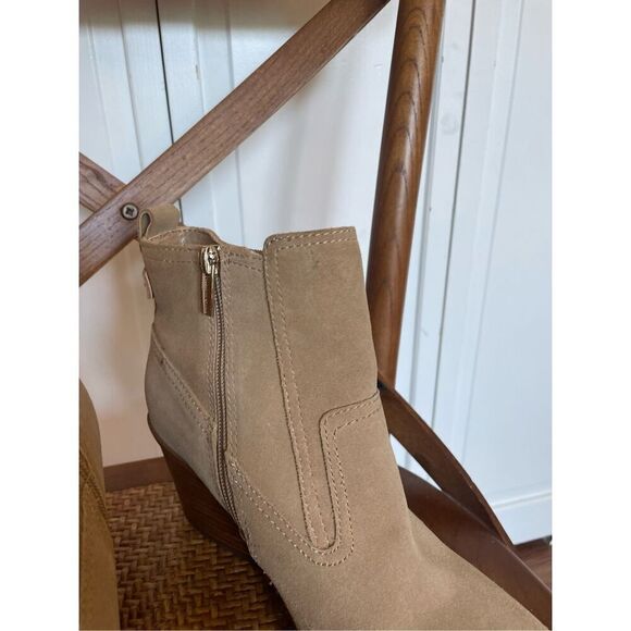 Vince Camuto Brieyonda western style suede booties 9.5 - Picture 10 of 14